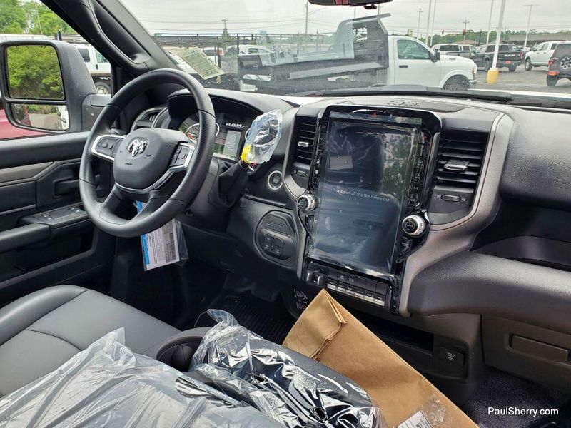 2025 RAM 5500 Chassis TradesmanImage 7