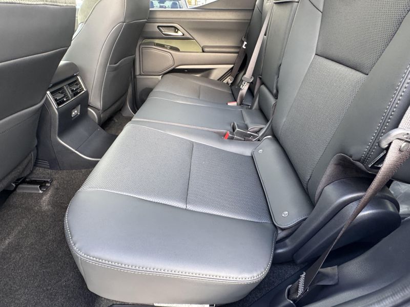 New 2026 Lexus GX 550 OvertrailImage 28