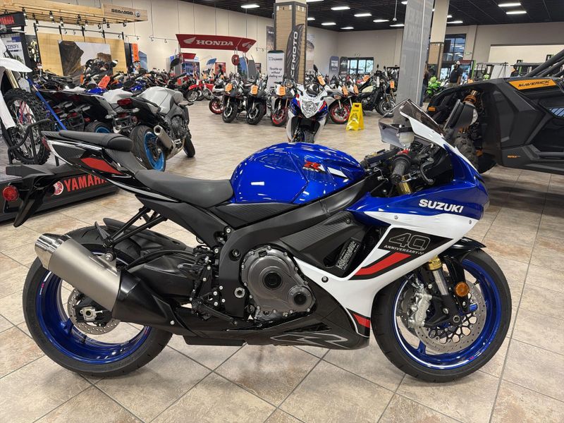 New 2026 Suzuki GSX-R750Z 40TH ANNIVERSARY EDITION Image 10