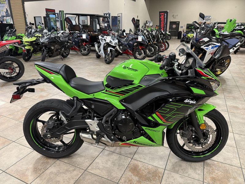 Used 2023 Kawasaki NINJA 650 Image 10