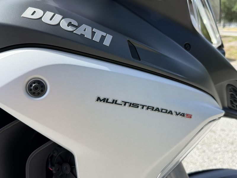 2022 Ducati Ducati Multistrada V4 S Travel + Radar Spoked Wheels