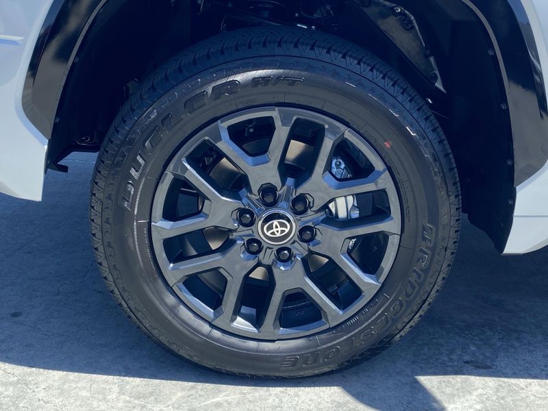 New 2026 Toyota Tundra PlatinumImage 8