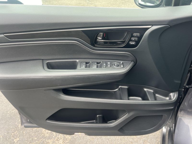 2024 Honda Odyssey EliteImage 5