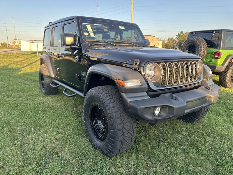 New 2025 Jeep Wrangler 4-door Sport SImage 7