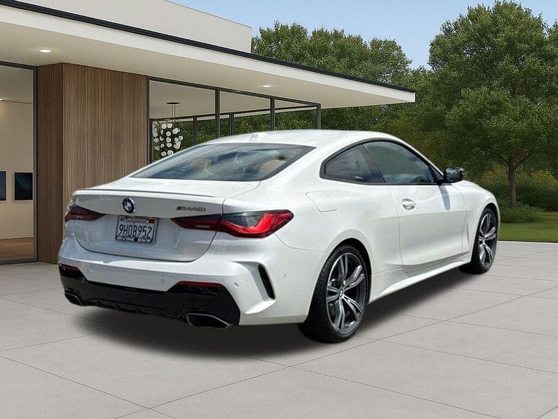 Used 2024 BMW 4 Series M440iImage 8