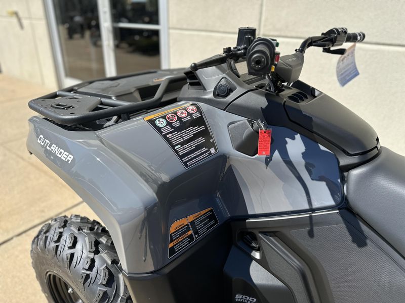 2025 Can-Am OUTLANDER 500Image 7