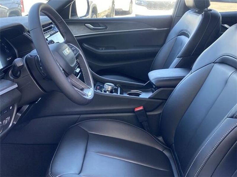 2024 Jeep Grand Cherokee 4xeImage 16