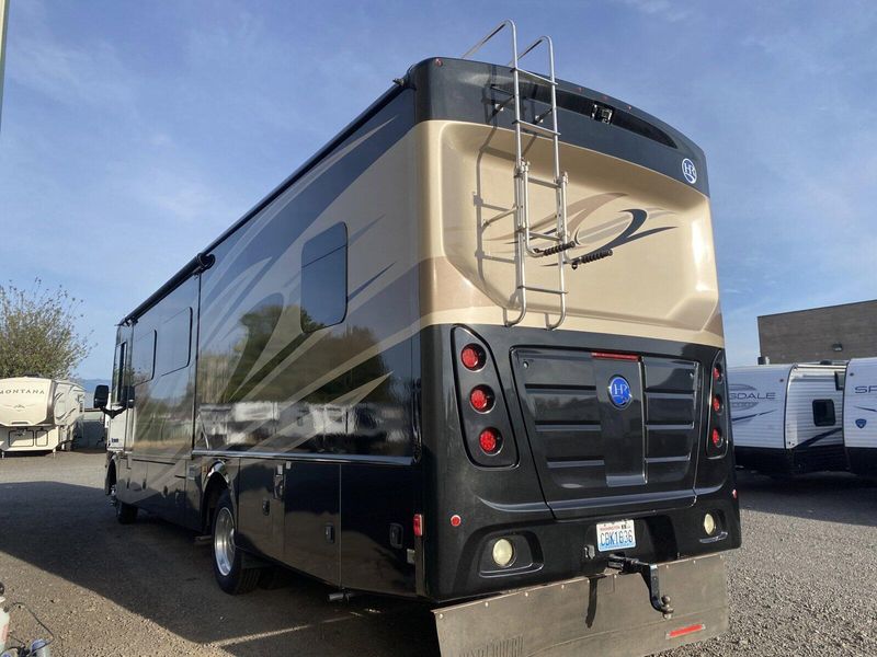 Used 2016 HOLIDAY RAMBLER VACATIONER 34ST MOTOR HOME Image 5
