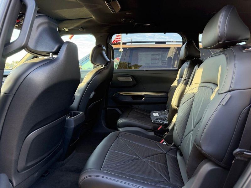 New 2027 Kia Telluride Hybrid EXImage 12