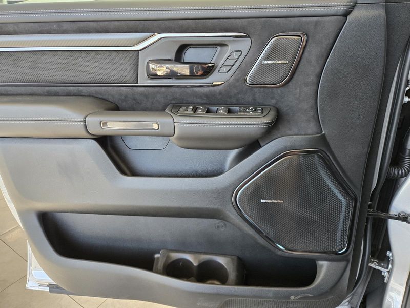 New 2026 RAM 1500 Rho Crew Cab 4x4 5'7' Box