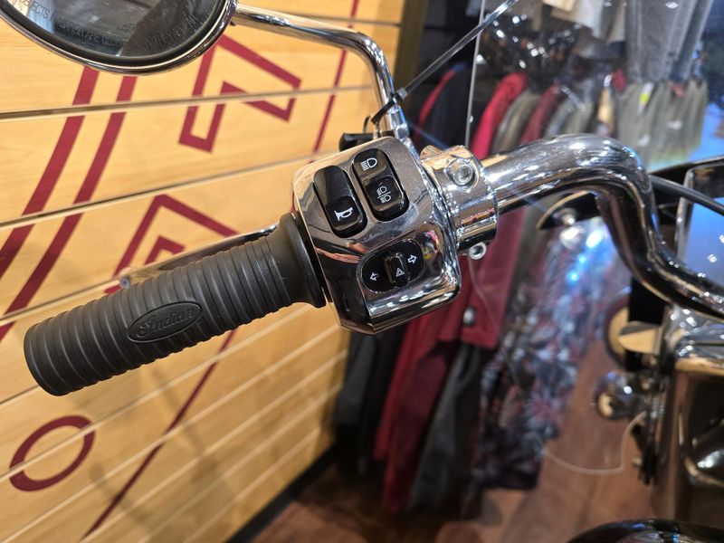 Used 2021 Indian Motorcycle Springfield Image 9
