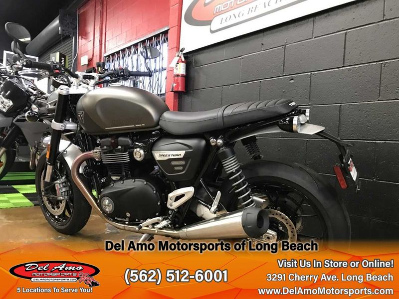 2024 Triumph SPEED TWIN 1200  in a MATTE IRONSTONE/MATTE STORM GREY exterior color. Del Amo Motorsports of Long Beach (562) 362-3160 delamomotorsports.com 