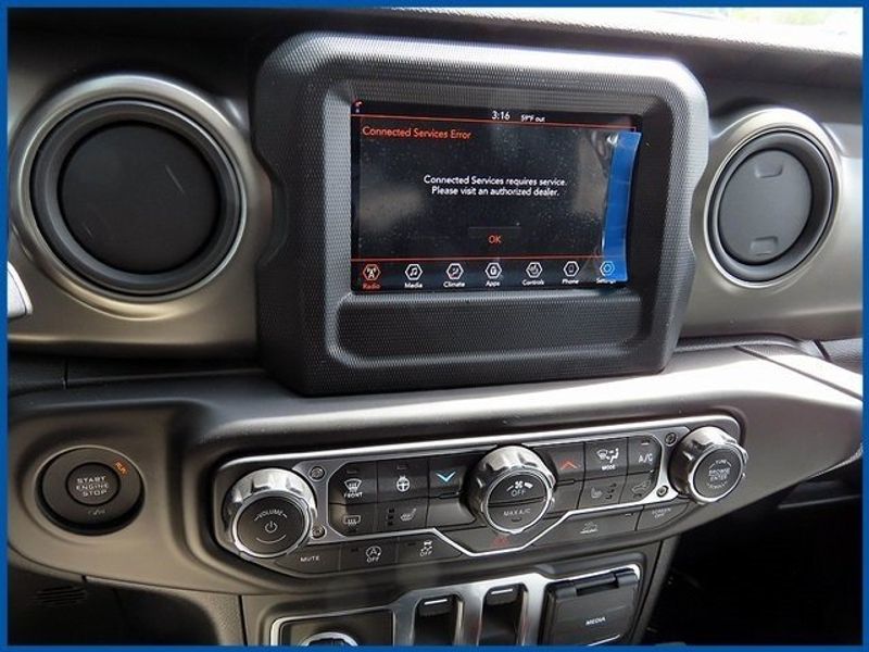 2023 Jeep Wrangler SportImage 13