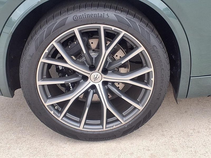 New 2026 Maserati Grecale ModenaImage 6