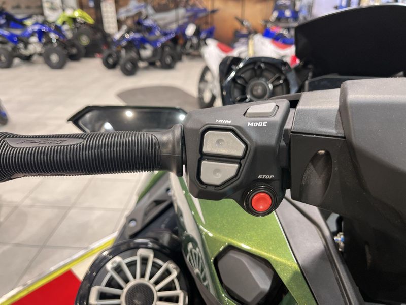 New 2025 Kawasaki JET SKI ULTRA 160LX Image 17