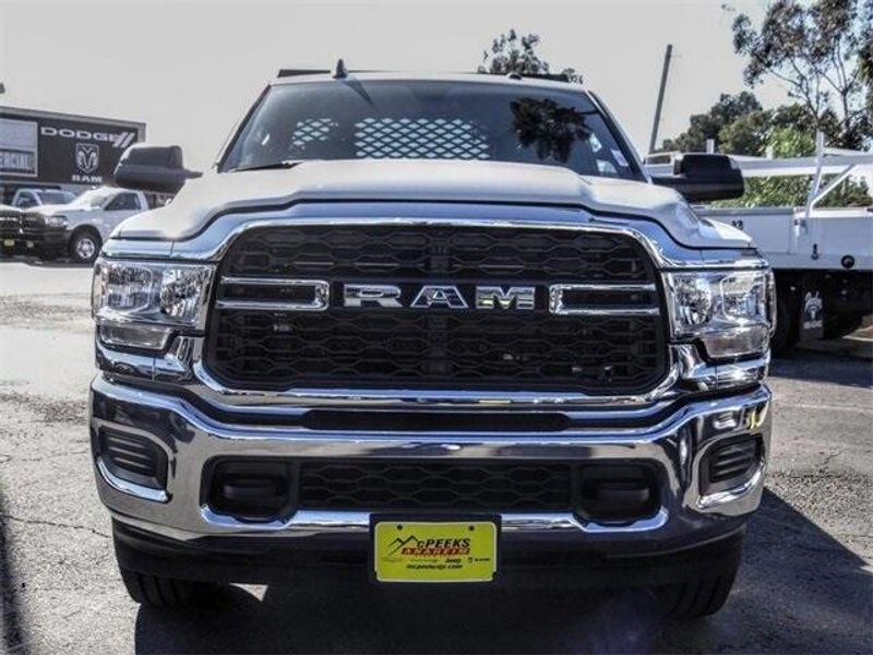 2022 RAM 2500 Tradesman Regular Cab 4x4 8