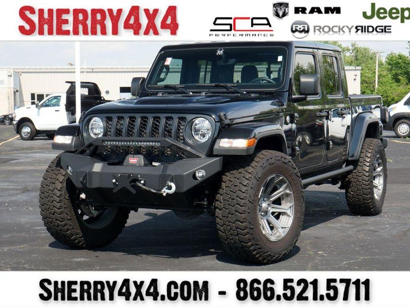 2022 Jeep Gladiator OverlandImage 1