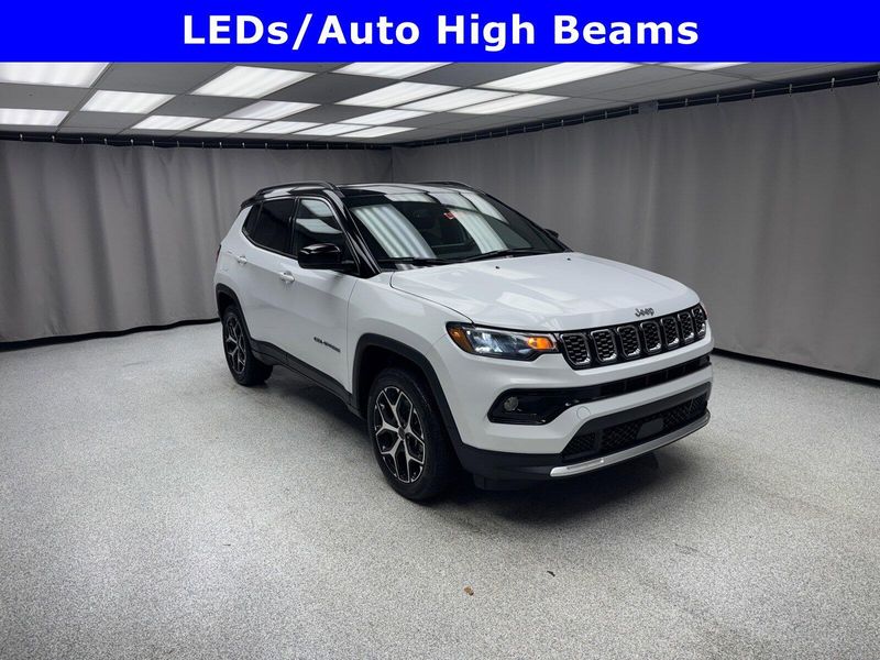 2025 Jeep Compass Limited 4x4Image 4