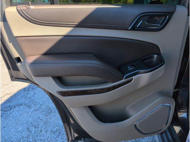 Used 2017 Chevrolet Tahoe LTImage 31