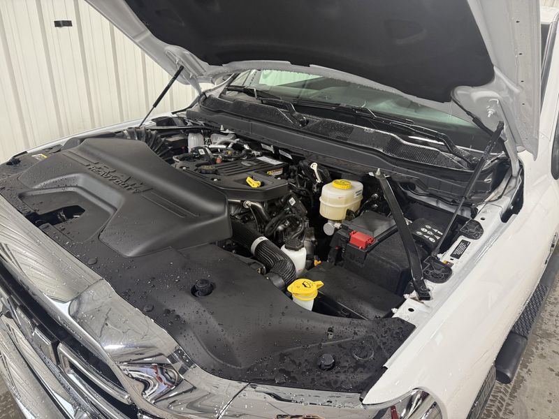 New 2026 RAM 2500 Tradesman Regular Cab 4x4 8