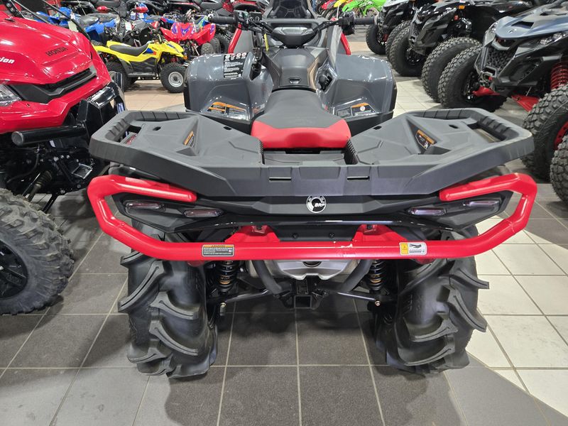 2025 Can-Am OUTLANDER XMR 850 GRANITE GREY AND LEGION RED Image 21