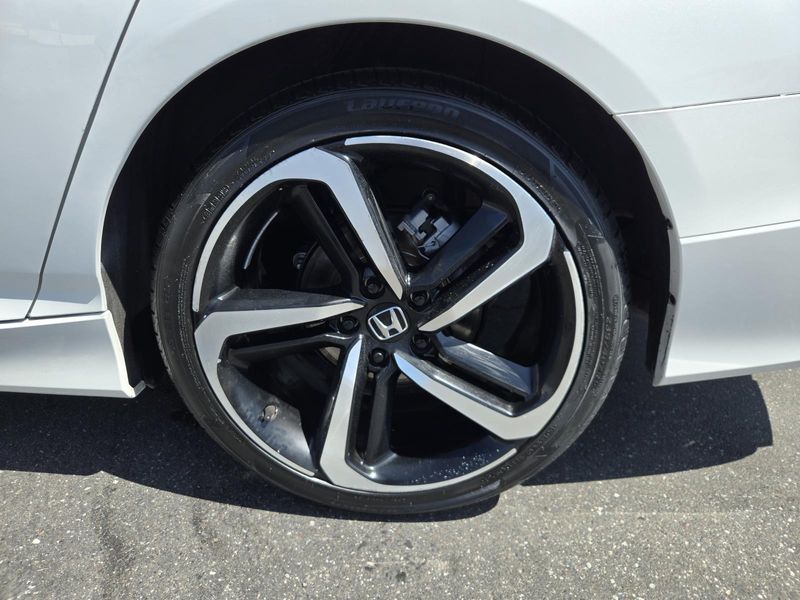 Used 2022 Honda Accord Sedan Sport SE 1.5T CVT