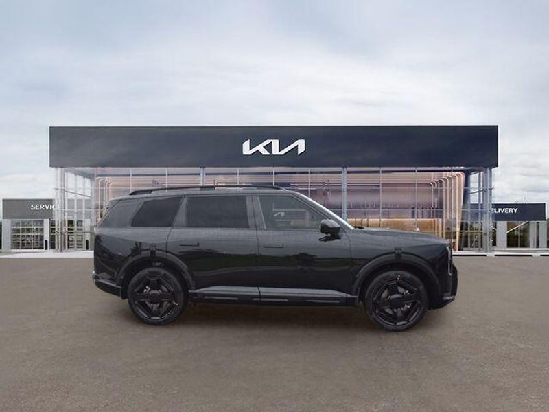 New 2027 Kia Telluride Hybrid X-Line SX PrestigeImage 2