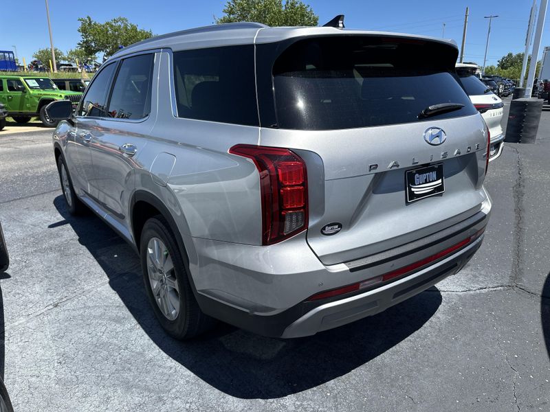 2023 Hyundai Palisade SELImage 8