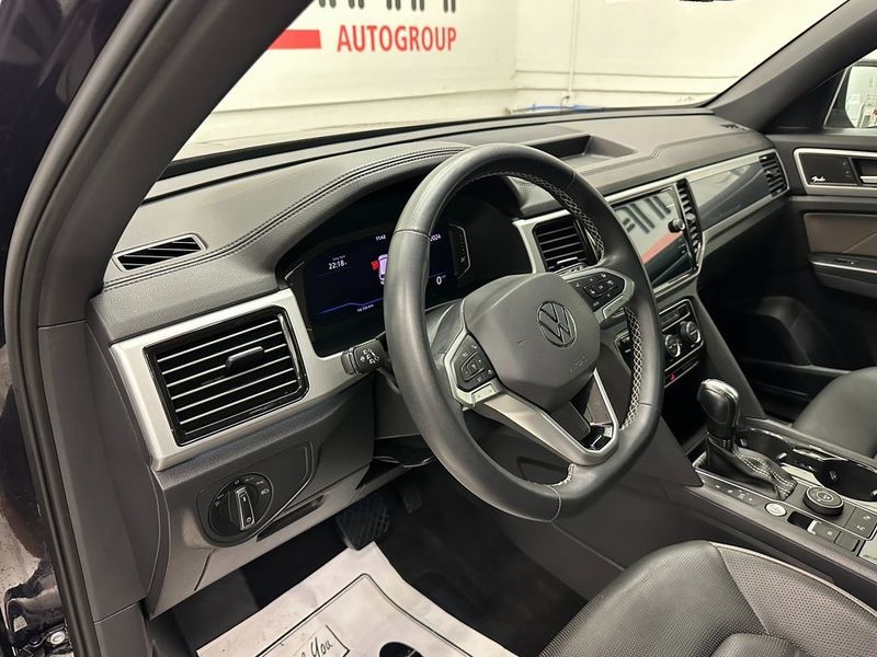 2021 Volkswagen Atlas Cross Sport 3.6L V6 SEL PremiumImage 24