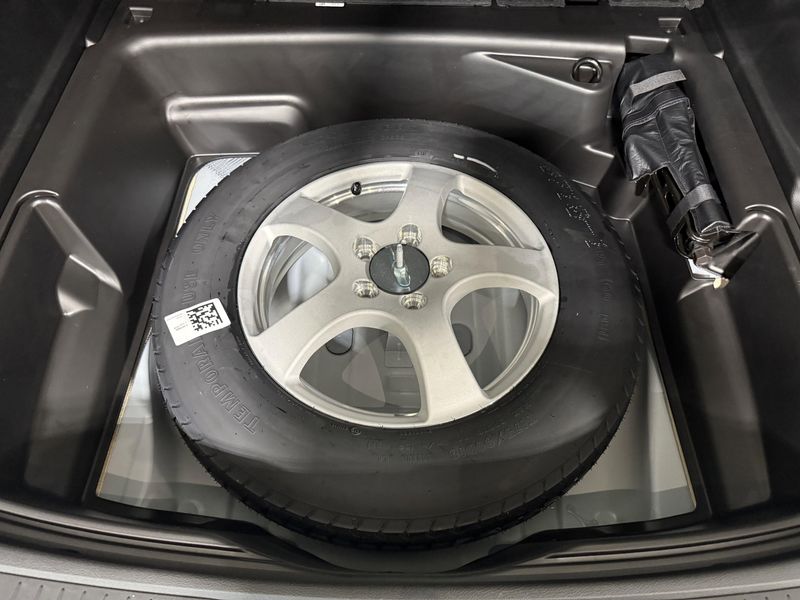 New 2025 Jeep Grand Cherokee Limited 4x4Image 10