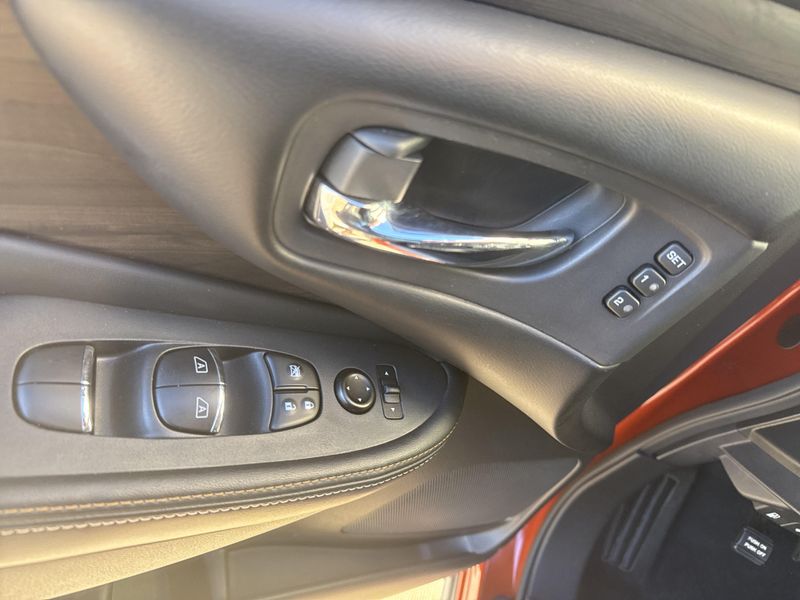 Used 2021 Nissan Murano PlatinumImage 26