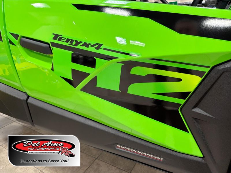 New 2026 Kawasaki TERYX4 H2 Image 1