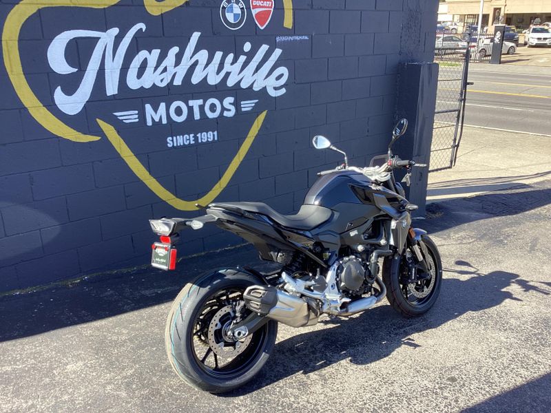 2024 BMW F 900 R 