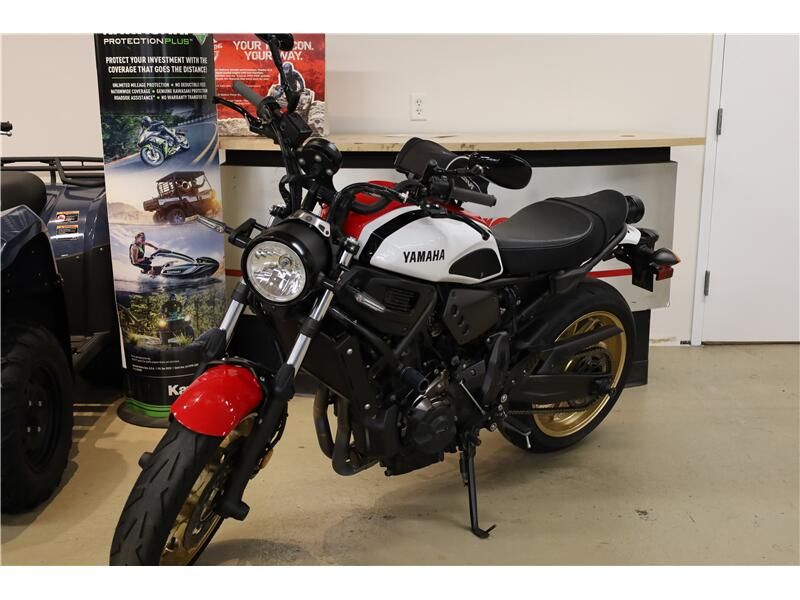 Used 2021 Yamaha XSR700 Image 3