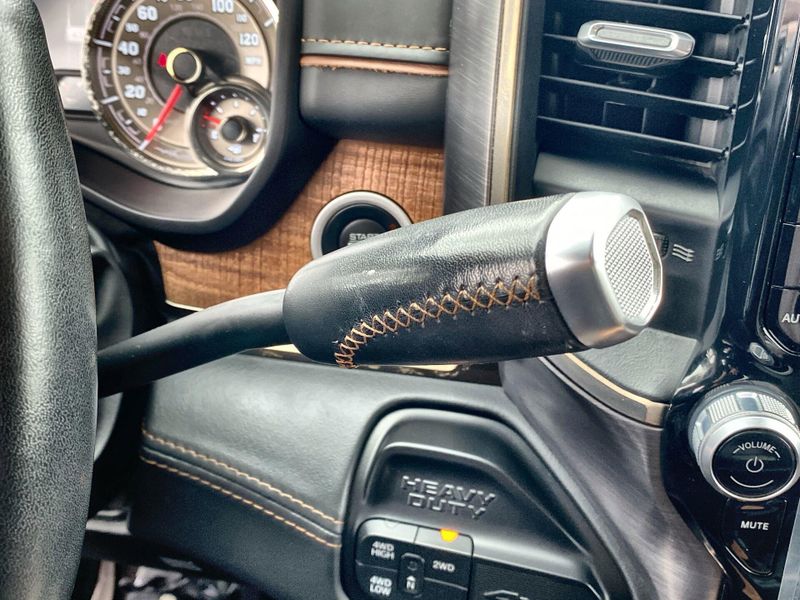 2021 RAM 3500 Laramie LonghornImage 17