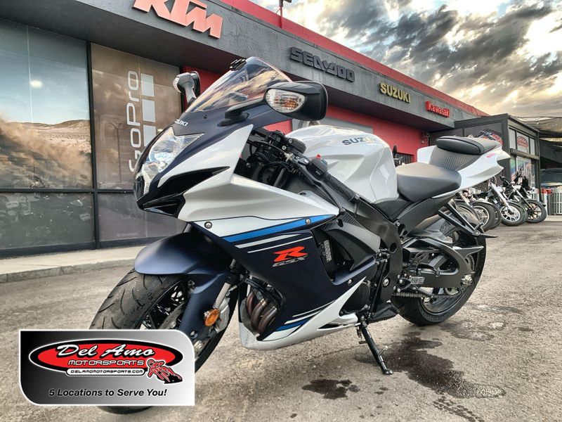 Used 2023 Suzuki GSX-R600 CA Image 1