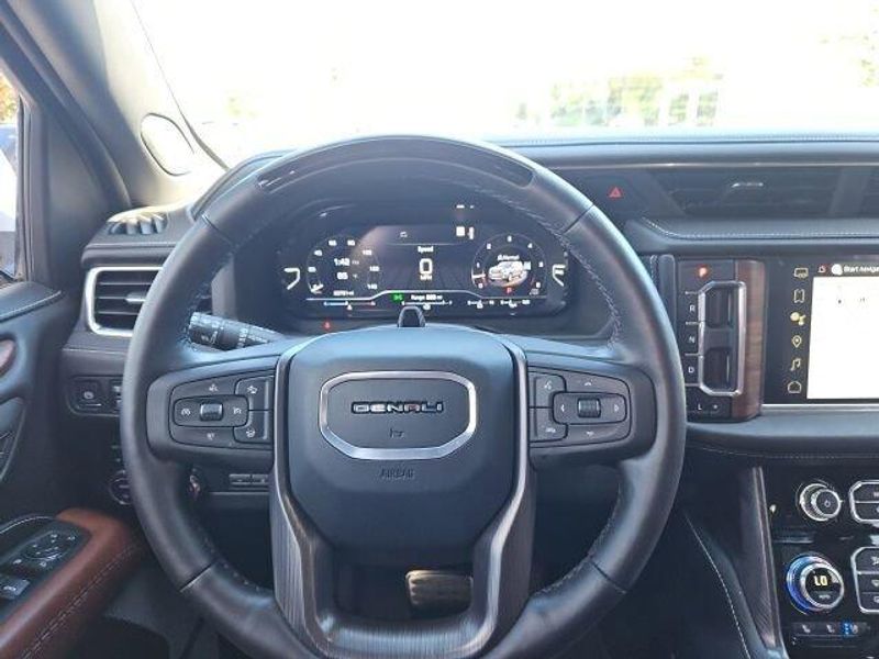 Used 2024 GMC Yukon Denali Ultimate