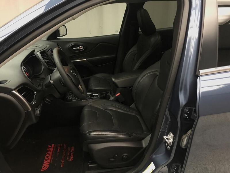 Used 2021 Jeep Cherokee LimitedImage 10