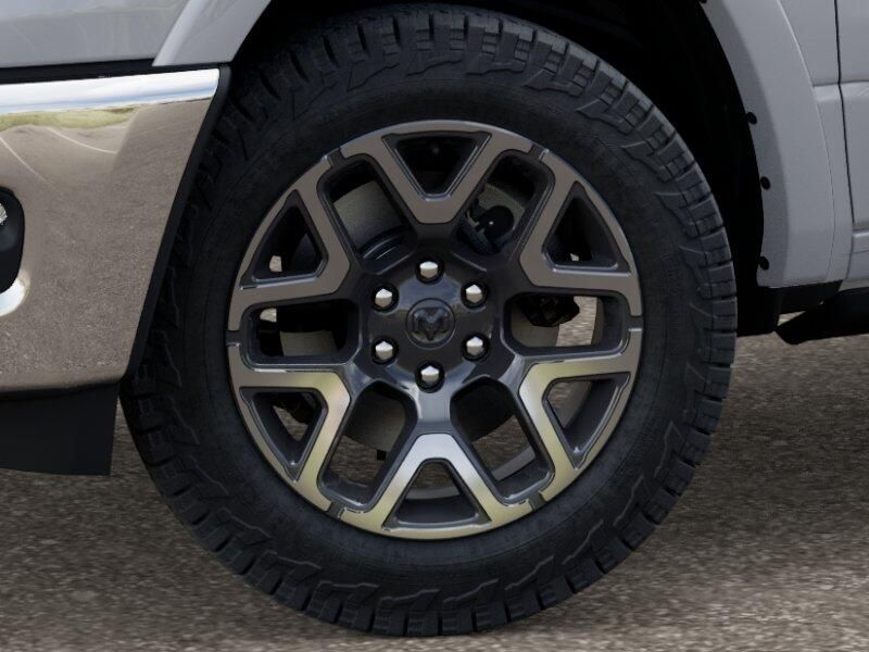 2026 Ram 1500 Laramie photo 4