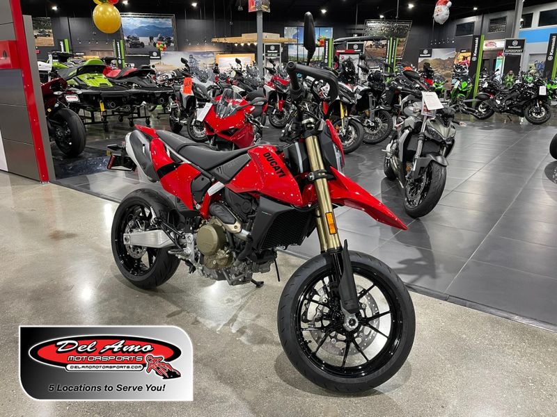 New 2025 Ducati HYPERMOTARD 698 