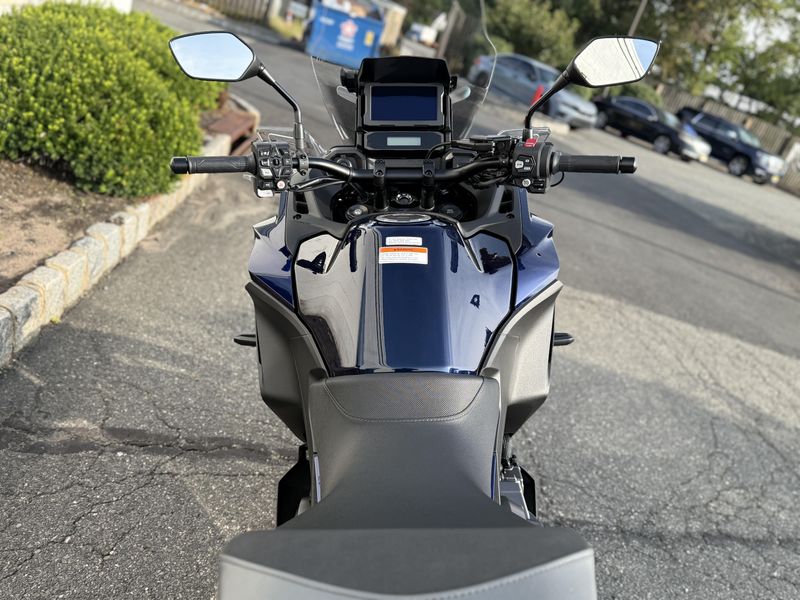 2025 Honda NT1100 DCTImage 6