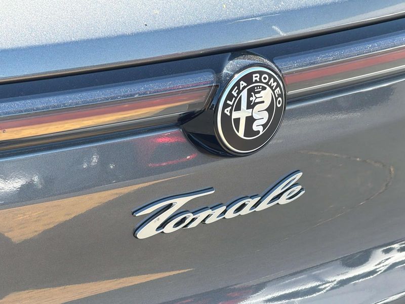 New 2026 Alfa Romeo Tonale Sprint Awd
