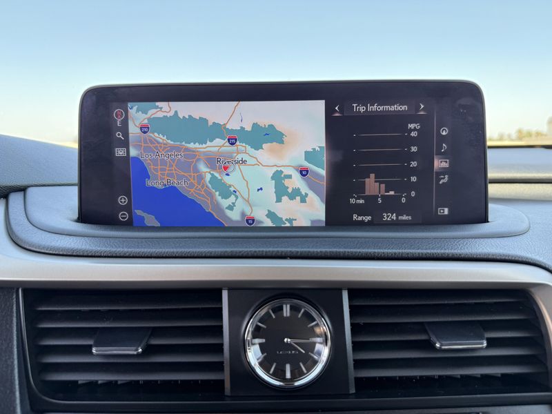 2022 Lexus RX 350LImage 28