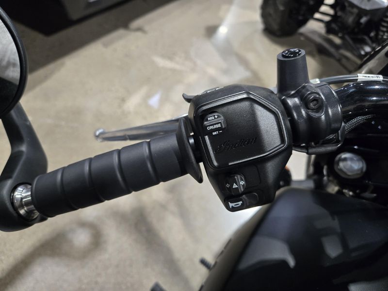 NEW 2025 INDIAN MOTORCYCLE SPORT SCOUT LIMITED Image 17