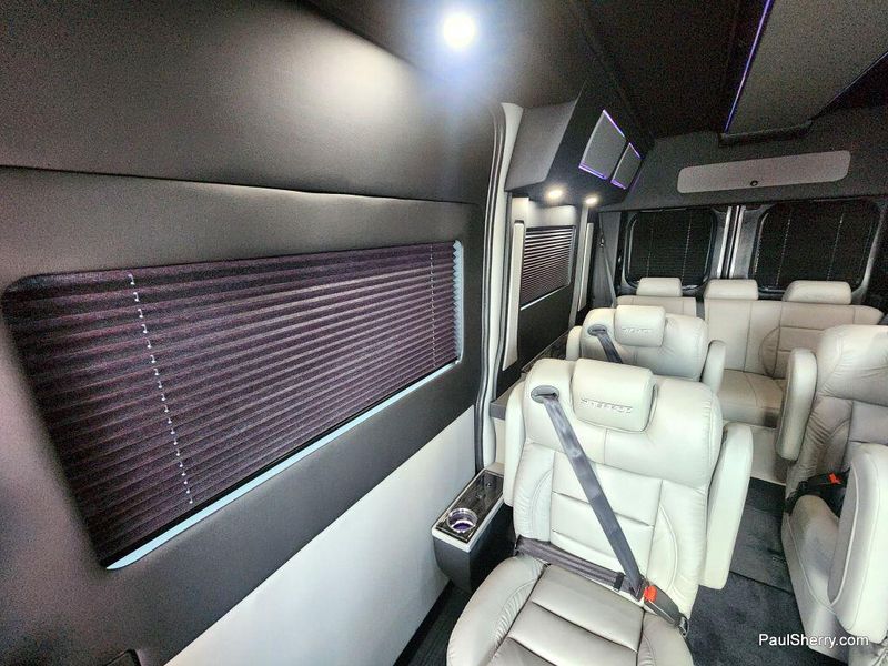 New 2024 RAM Promaster 2500 Slt+ Window Van High Roof 159