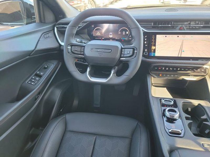 New 2026 Jeep Cherokee Overland 4x4