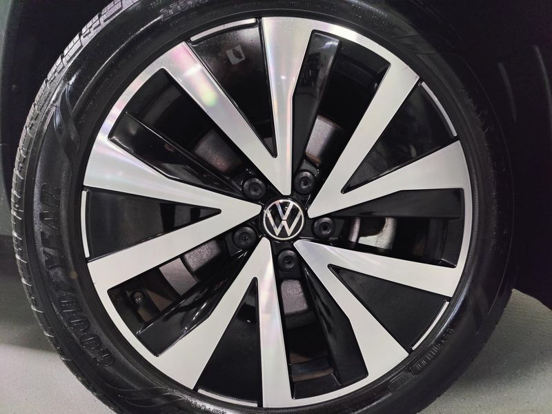 Used 2023 Volkswagen Taos SE w/SunroofImage 22