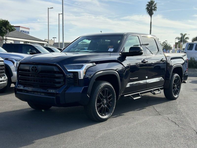 2025 Toyota Tundra LimitedImage 7