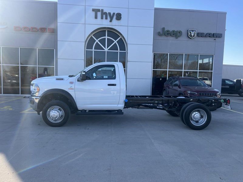 2024 RAM 5500 Chassis Cab Tradesman in a Bright White Clear Coat exterior color and Diesel Gray/Blackinterior. Thys Motor Company 319-318-6640 pixelmotiondemo.com 