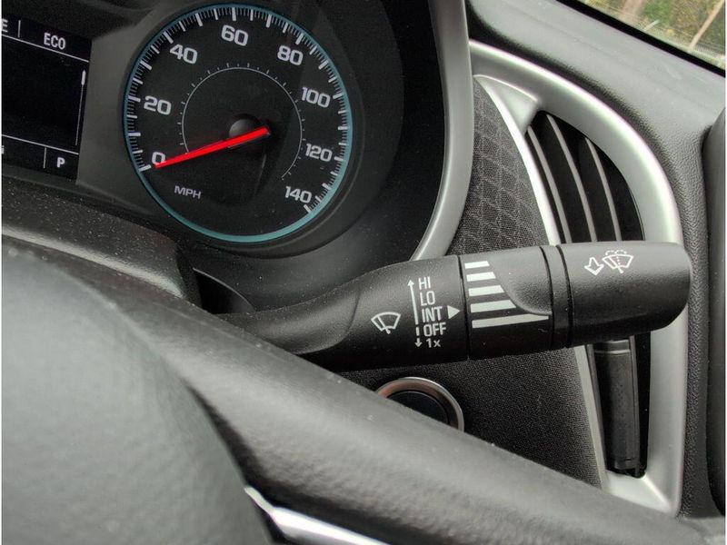 Used 2024 Chevrolet Malibu LTImage 25